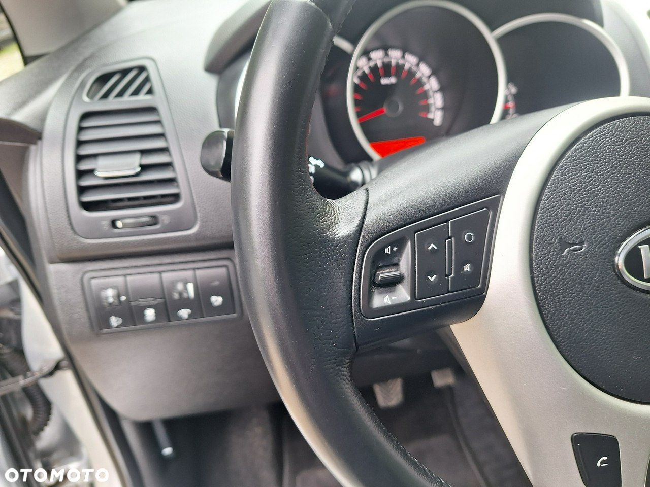 Kia Venga 1.4 CVVT Spirit - 21