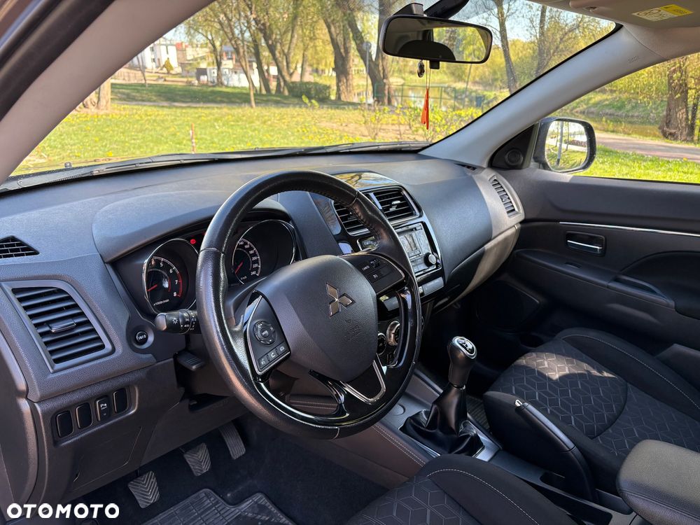 Mitsubishi ASX 2.0 2WD Intro Edition+ - 18