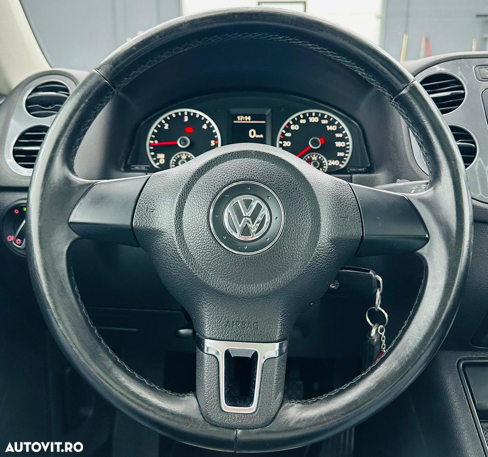 Volkswagen Tiguan 2.0 TDI SCR BlueMotion Technology Trend & Fun - 29