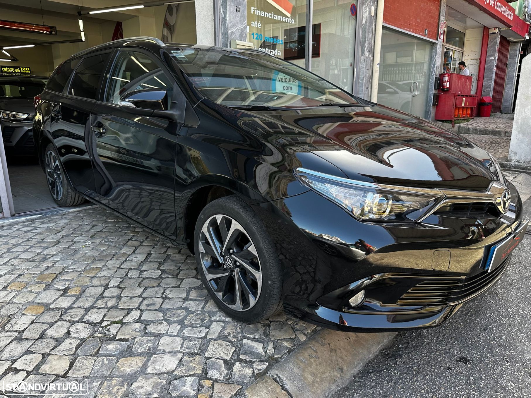 Toyota Auris Touring Sports 1.6 D-4D Exclusive+Navi - 3