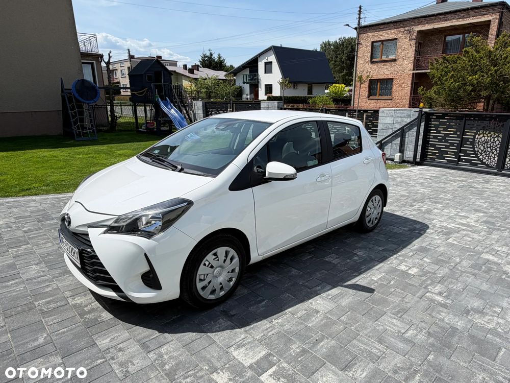 Toyota Yaris 1.5 Active - 9