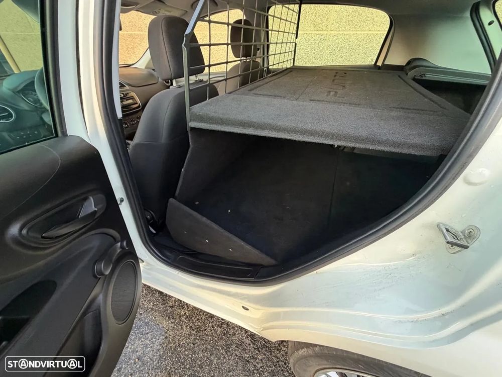 Fiat Punto - 10