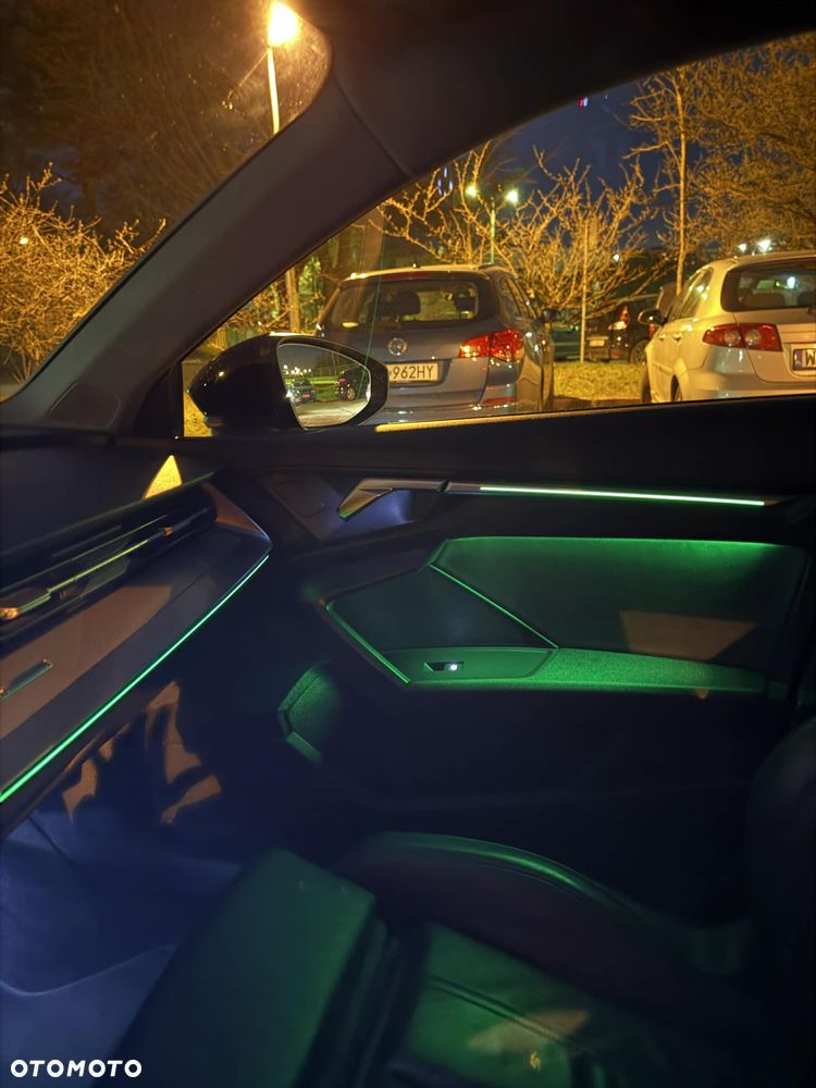 Audi A3 Sportback 35 TDI S line - 16