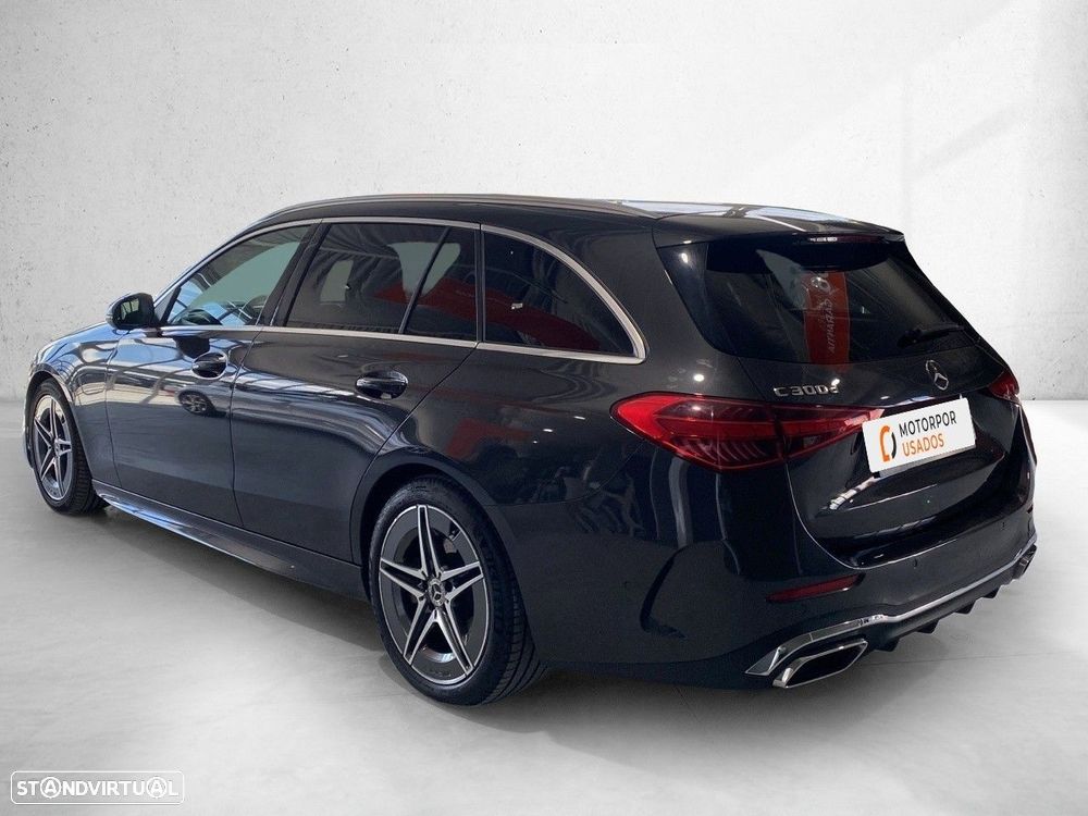 Mercedes-Benz C 300 — fotografia 5