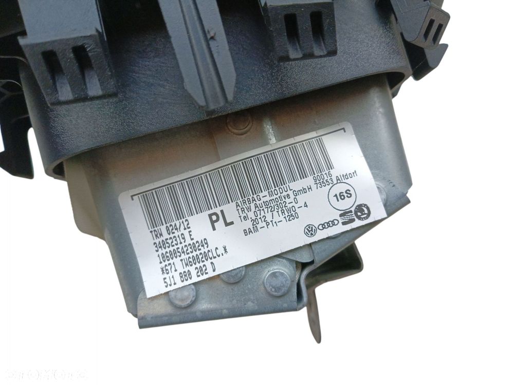 PODUSZKA PASAŻERA ZAŚLEPKA SKODA FABIA II LIFT (2010-2014) 1.4 16V 86KM 5J1880202D - 2
