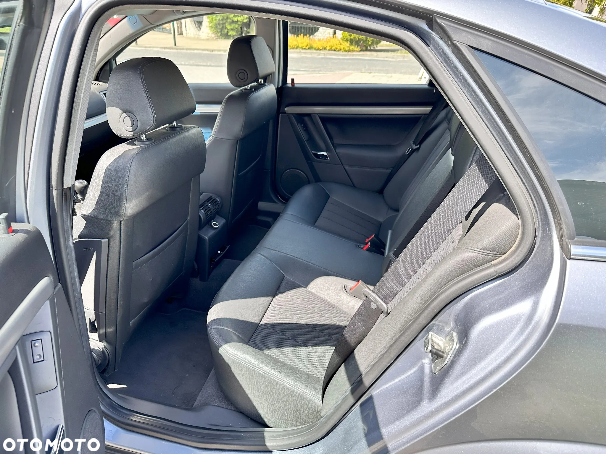 Opel Vectra - 7