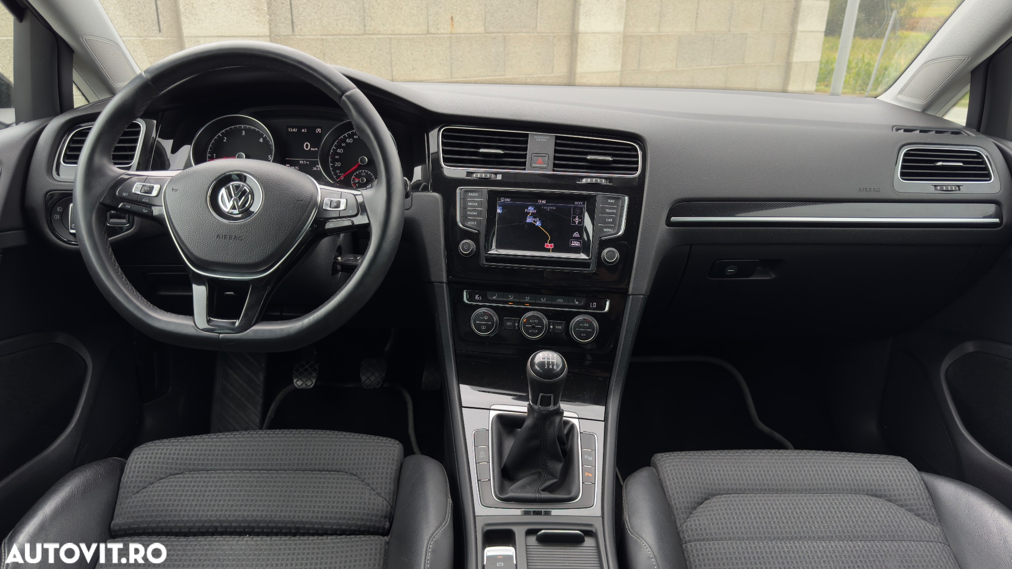 Volkswagen Golf 2.0 TDI (BlueMotion Technology) Highline - 8