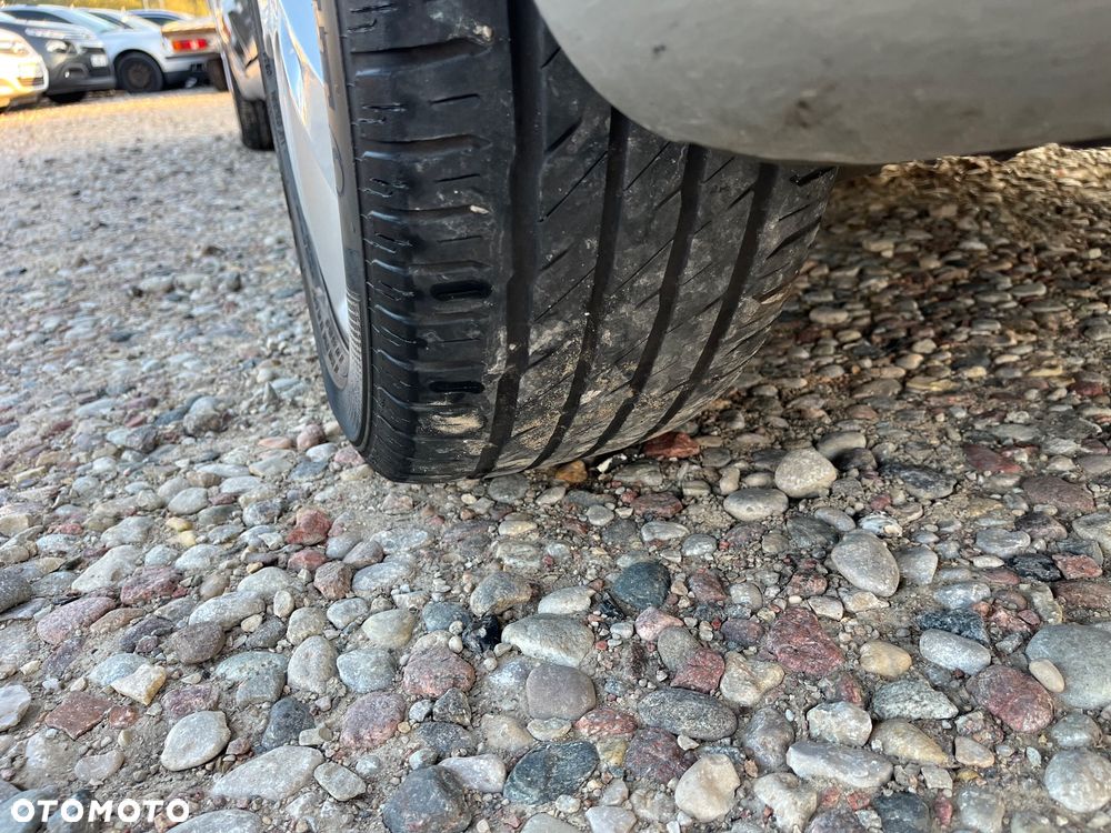 Kia Ceed 1.6 GDI ISG Spirit - 29