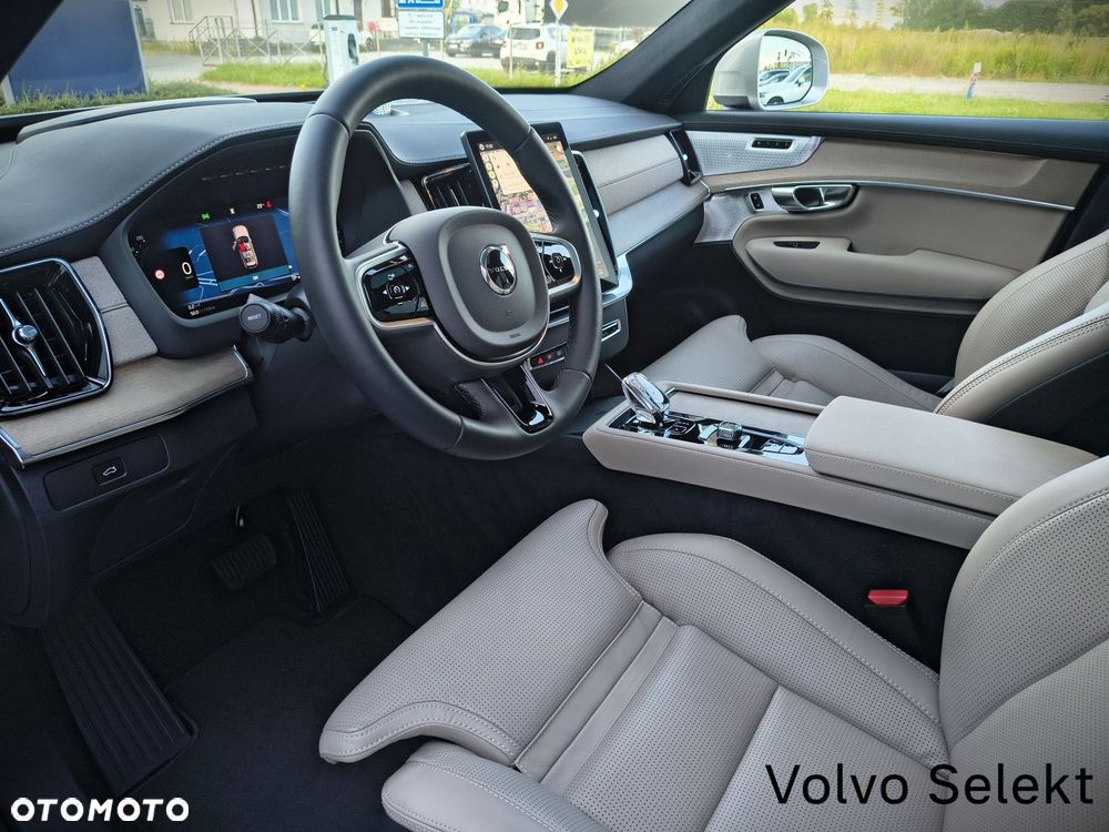 Volvo XC 90 - 13