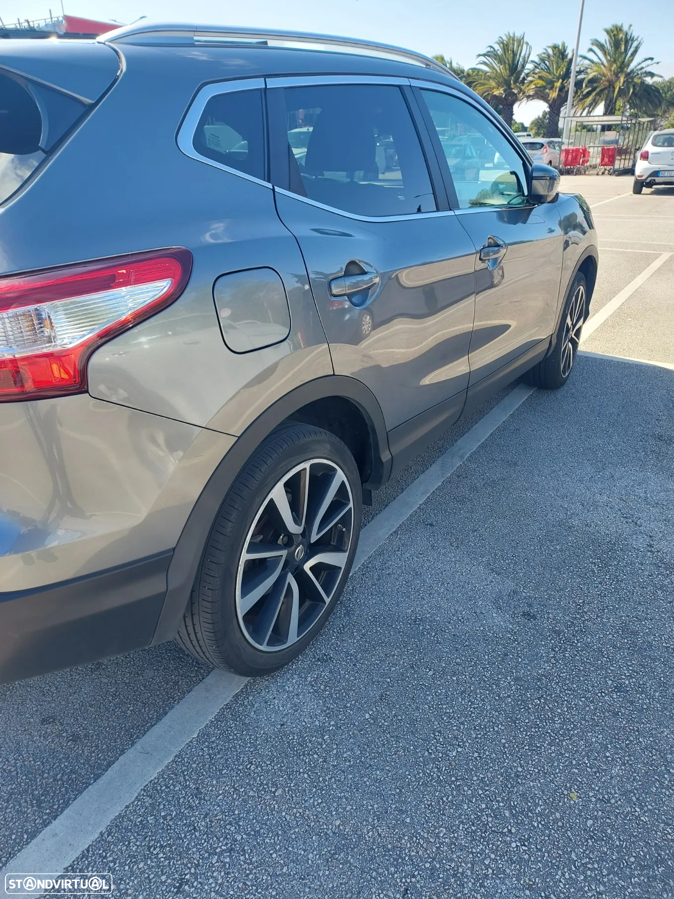 Nissan Qashqai 1.6 dCi Tekna J19+Alcantara - 18