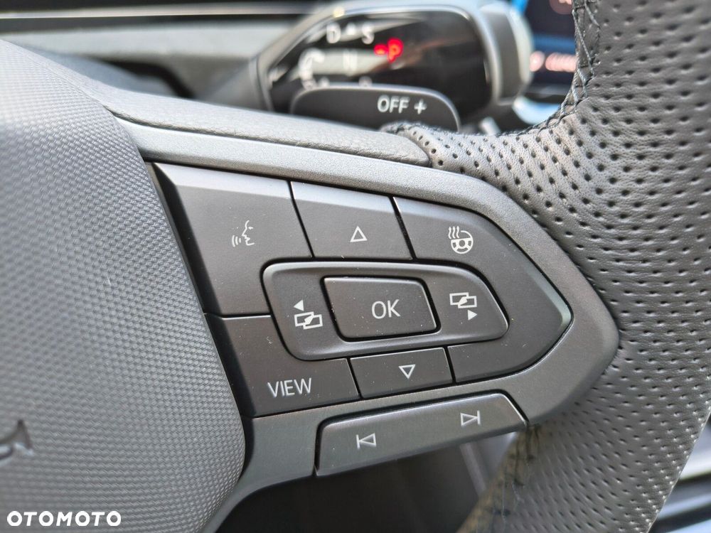 Volkswagen Tiguan 1.5 eTSI R-Line Plus DSG - 24