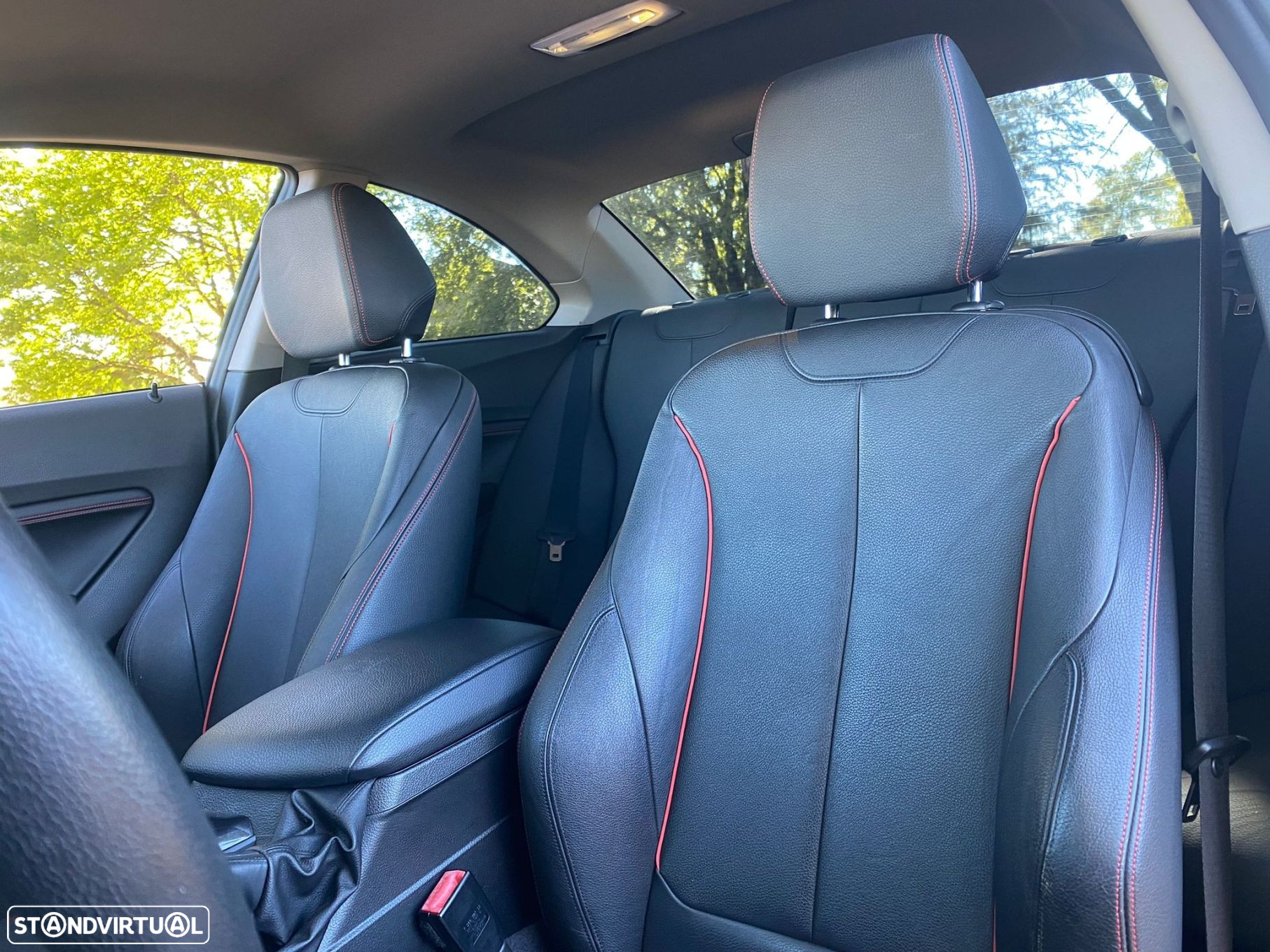 BMW 218 - 18
