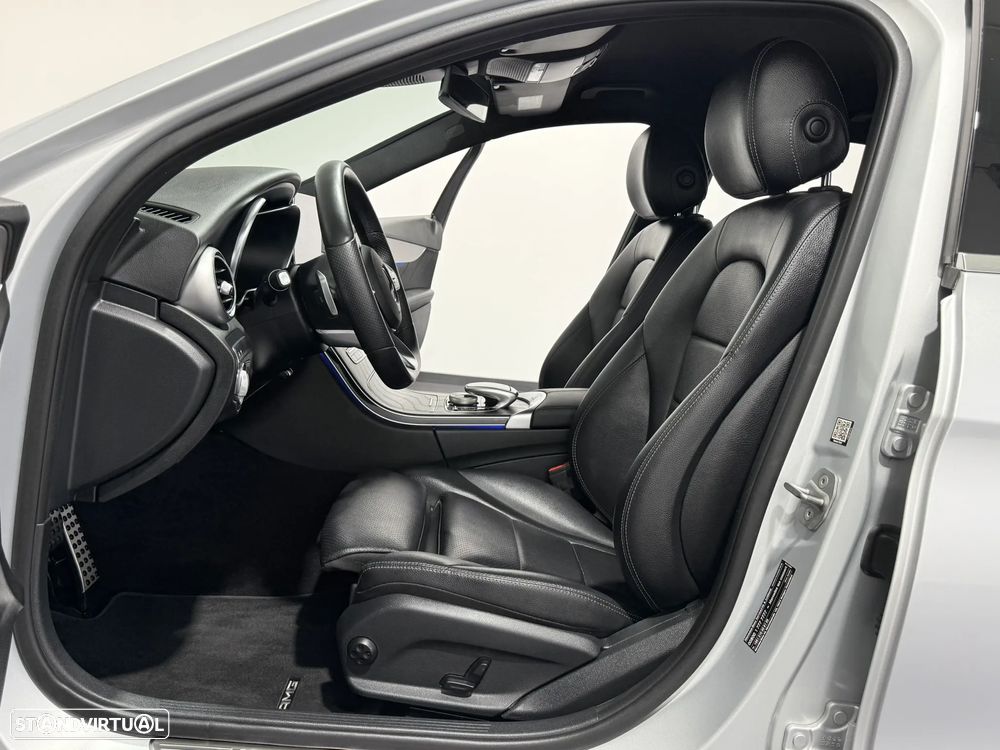 Mercedes-Benz C 300 de AMG Line - 35