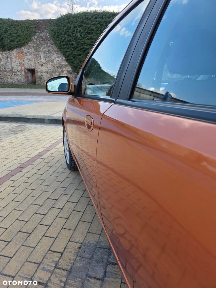 Chevrolet Kalos - 14