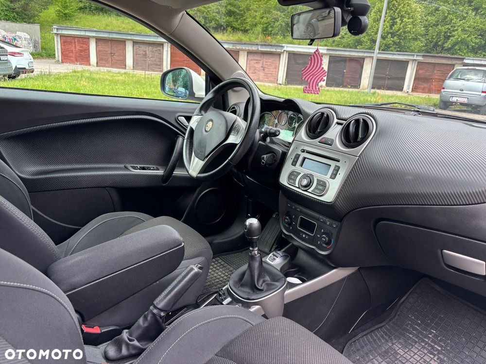 Alfa Romeo Mito 1.4 MultiAir Distinctive - 16