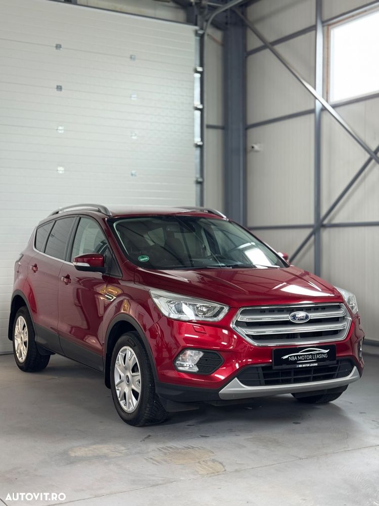 Ford Kuga 1.5 EcoBoost 2x4 Cool & Connect - 3
