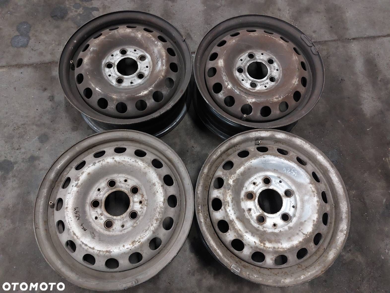 FELGI STALOWE 4 SZT 5X112 5,5Jx15 ET60 FI66,6 VITO - 1