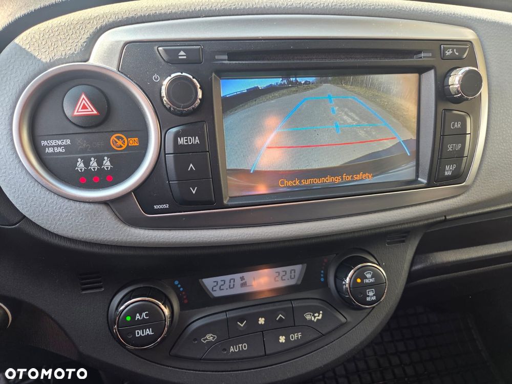 Toyota Yaris 1.5 VVT-i Selection - 13