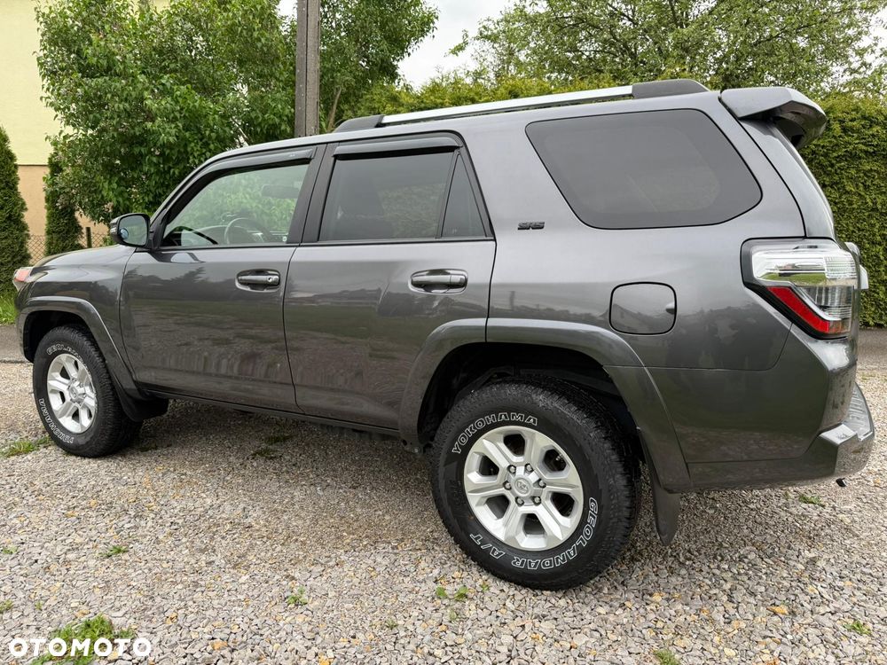 Toyota 4-Runner - 2