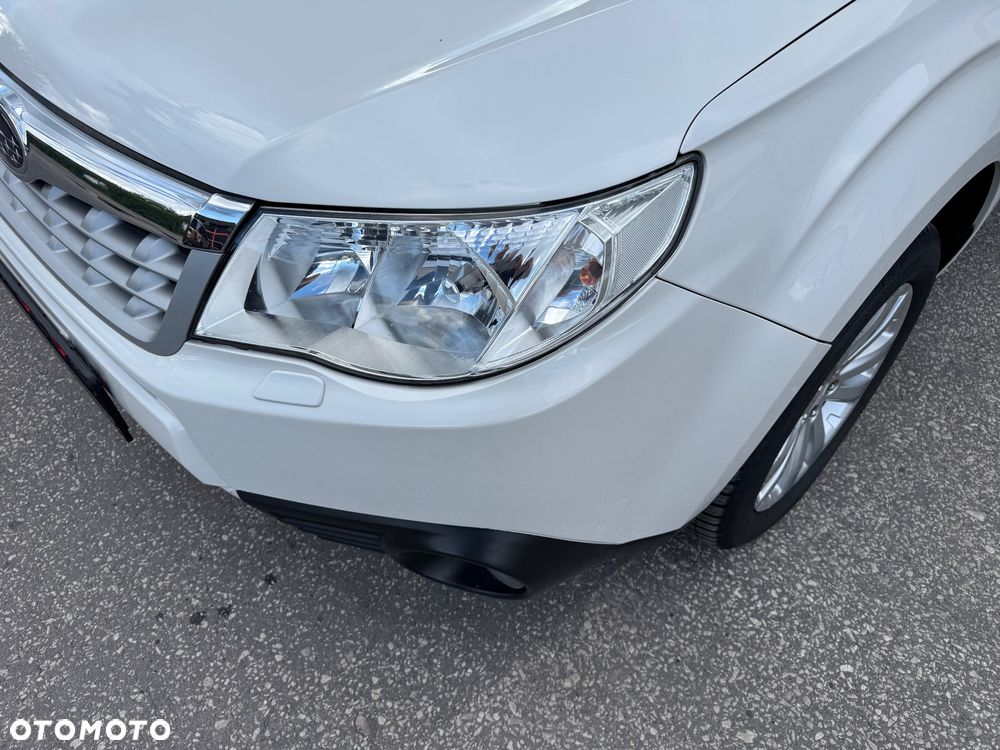 Subaru Forester 2.0 XA Euro5 - 10