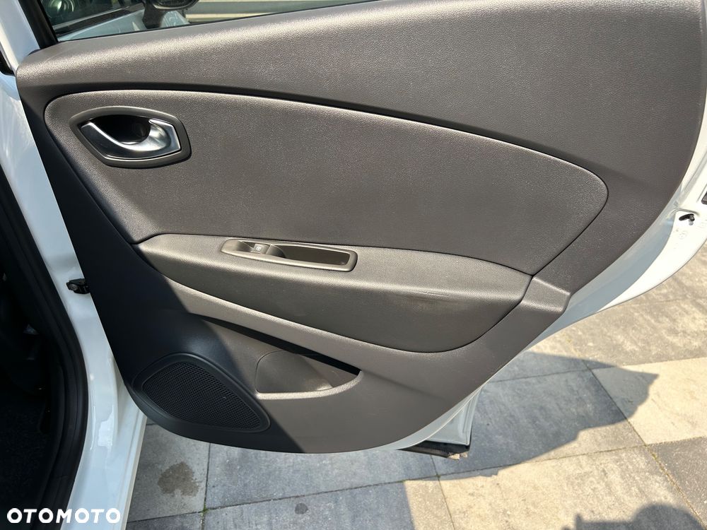 Renault Captur ENERGY TCe 120 Intens - 26