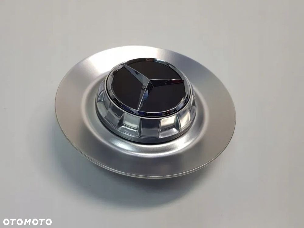 NOWY DEKIELEK FELGI MERCEDES C63 E63 AMG ORYGINAŁ A0004001100 - 1