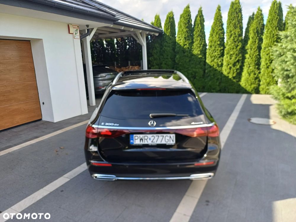 Mercedes-Benz Klasa E 300 de PHEV 4-Matic Avantgarde 9G-Tronic - 17