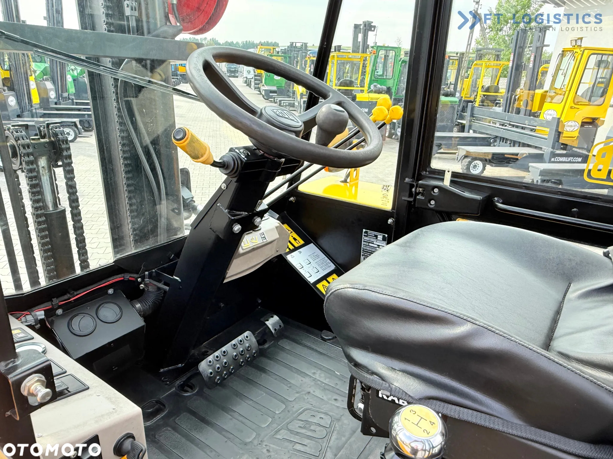 JCB 940 / DIESEL / TRIPLEX 4500MM / POZYCJONER / PRZESÓW WIDEŁ / 4T / NOWE OPONY / JAK NOWY - 16