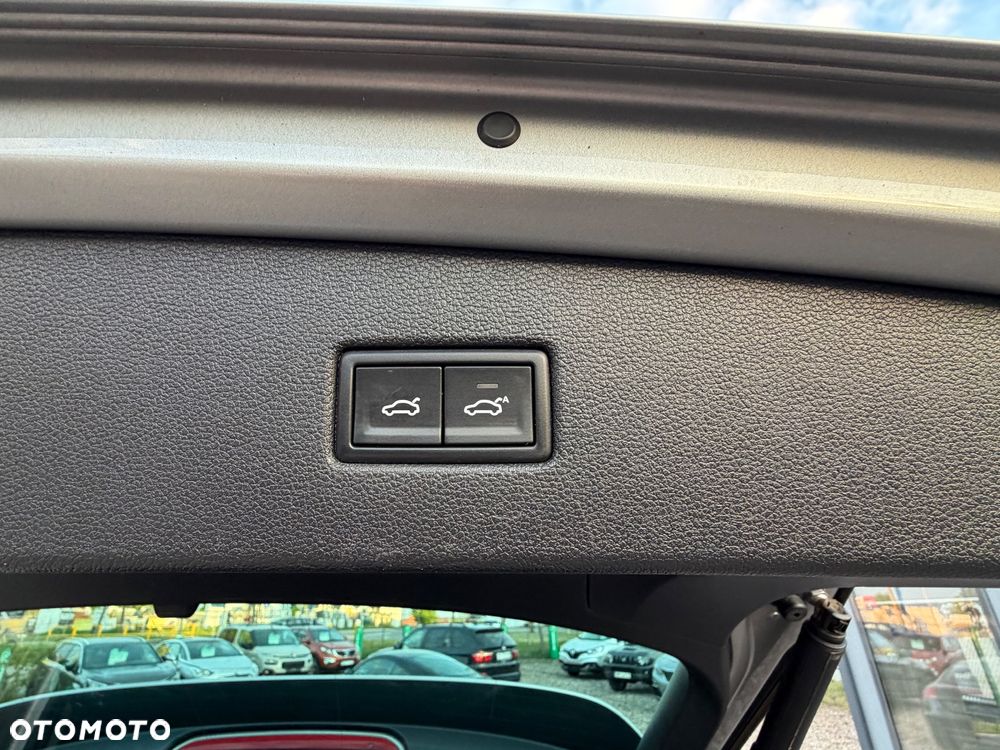 Volkswagen Tiguan 2.0 TSI 4Mot Perfectline R-Style DSG - 32