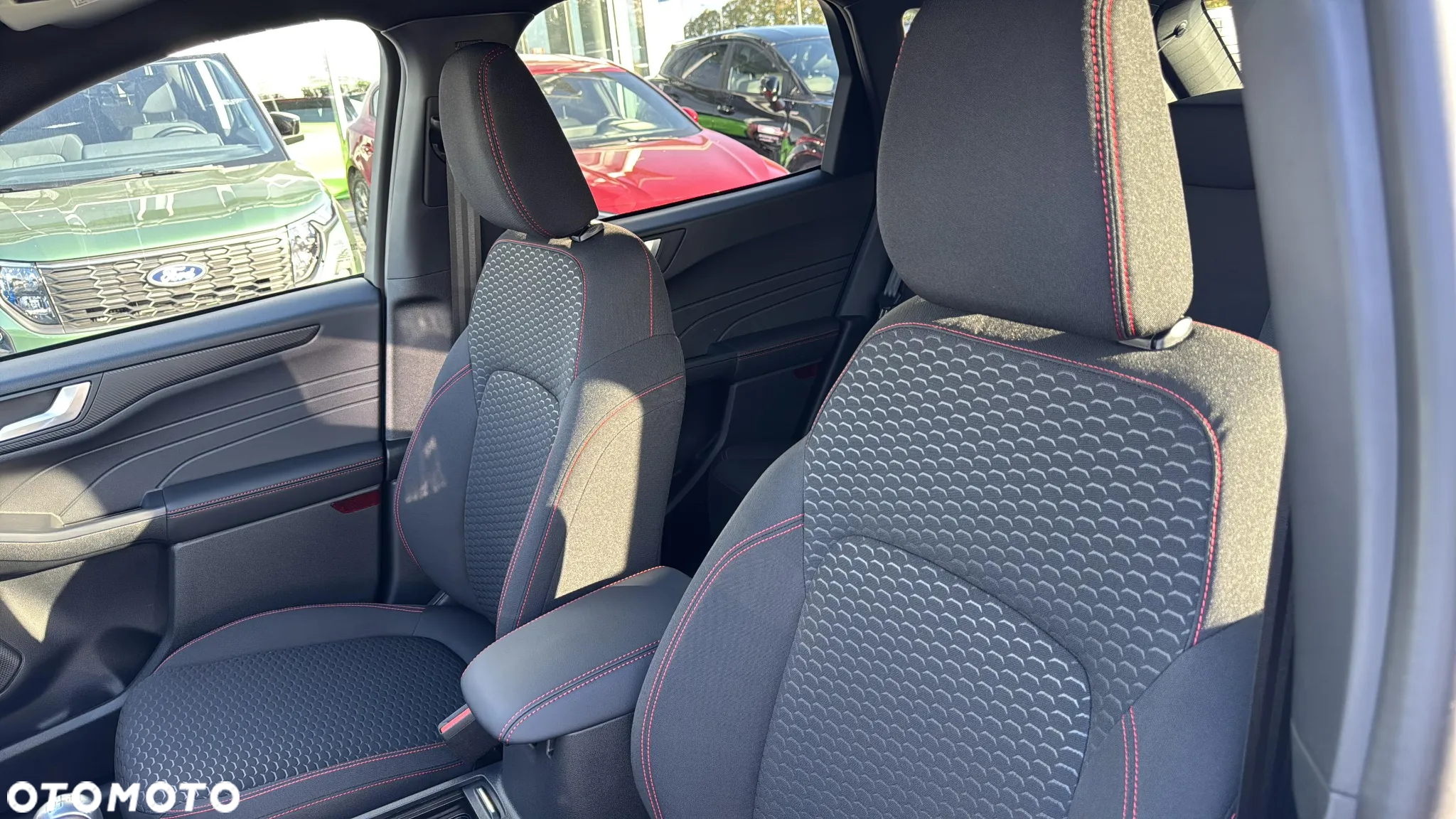 Ford Kuga - 9