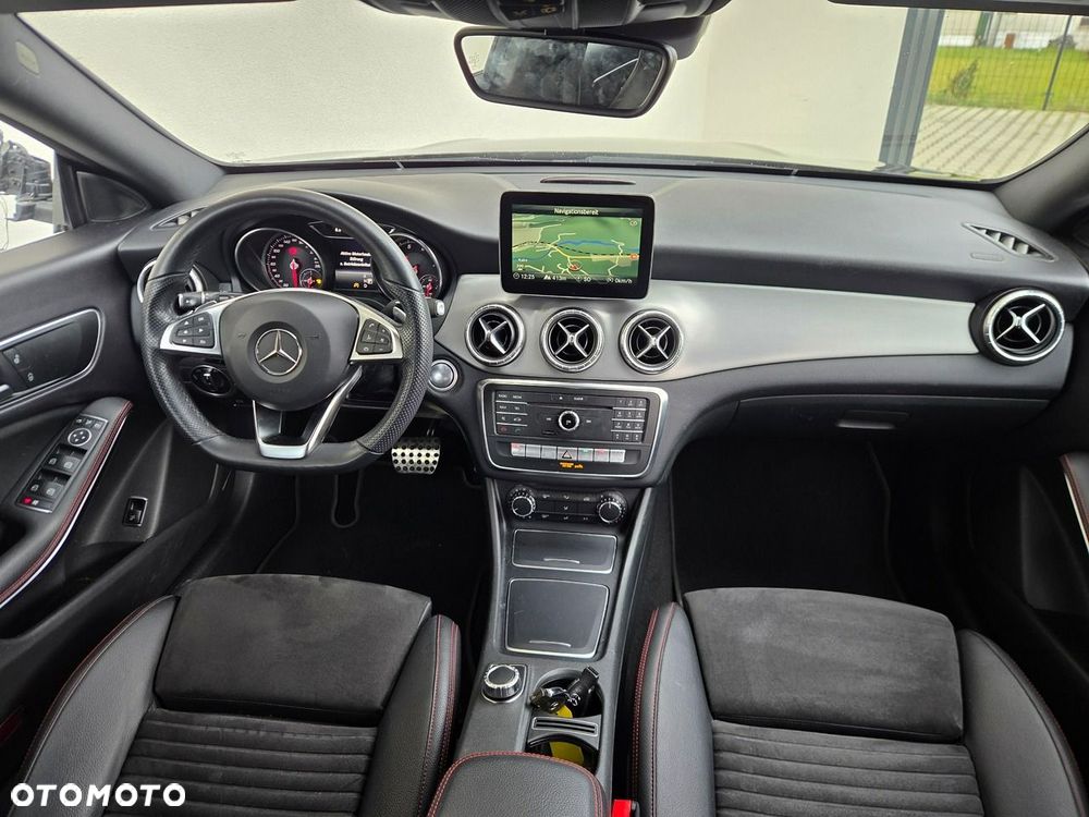 Mercedes-Benz CLA - 9