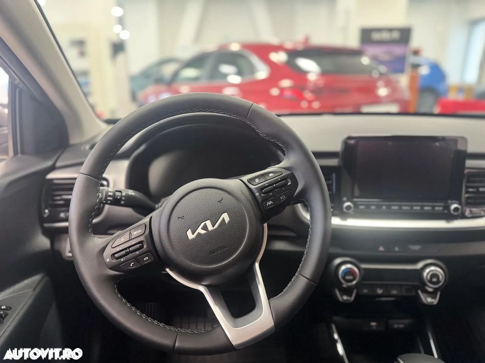 Kia Stonic - 8