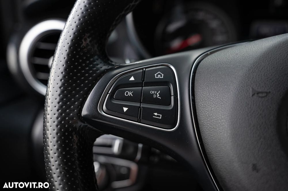 Mercedes-Benz V 220 d Lang 9G-TRONIC - 25