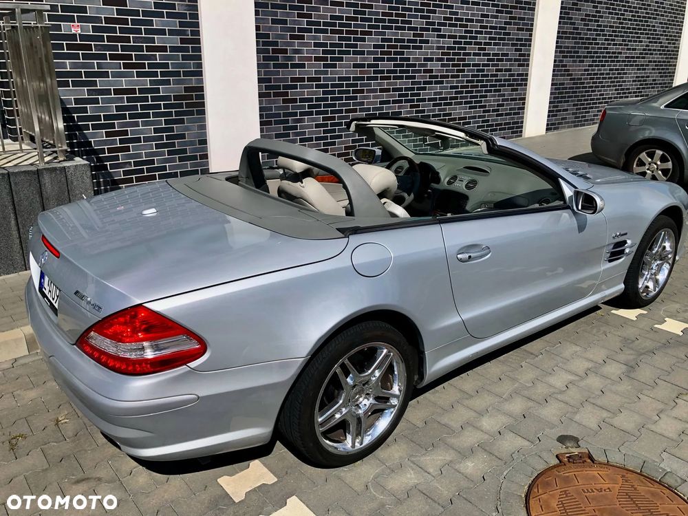 Mercedes-Benz SL - 17