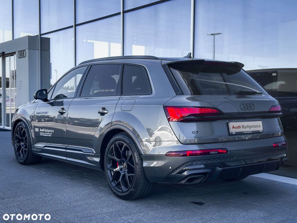 Audi Q7 - 8