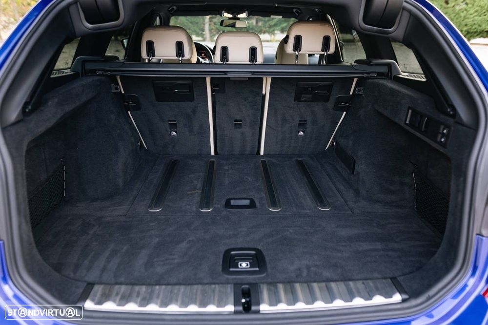 BMW 320 d Pack Desportivo M Auto - 54