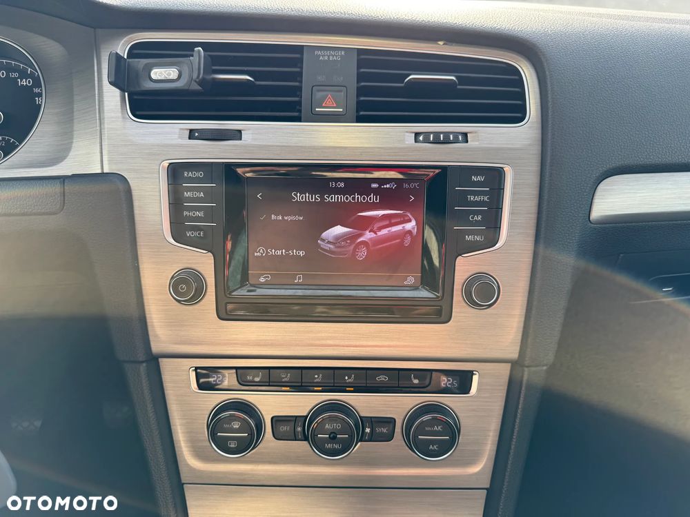 Volkswagen Golf - 13