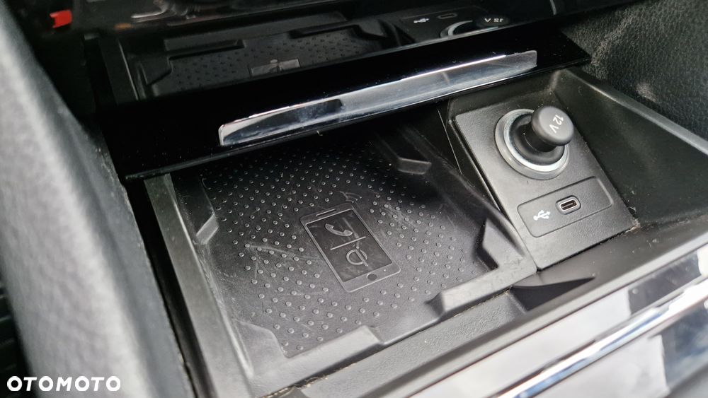 Skoda Superb 2.0 TSI 4x4 L&K DSG - 23