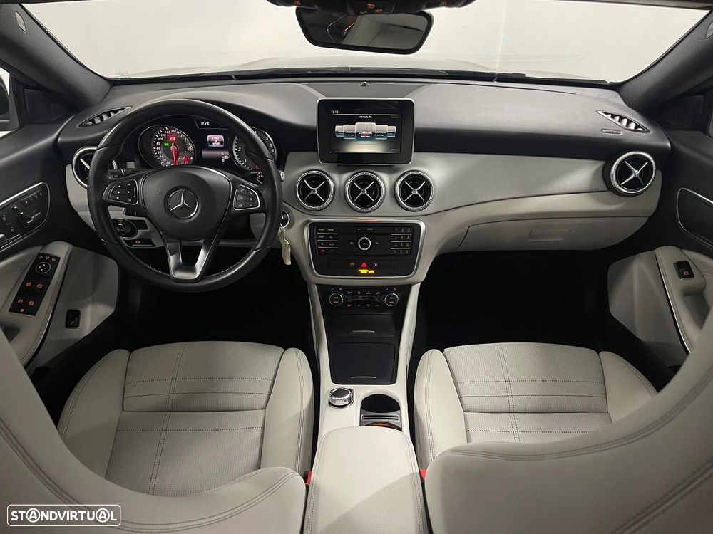 Mercedes-Benz CLA 180 d Shooting Brake Urban Aut. - 28