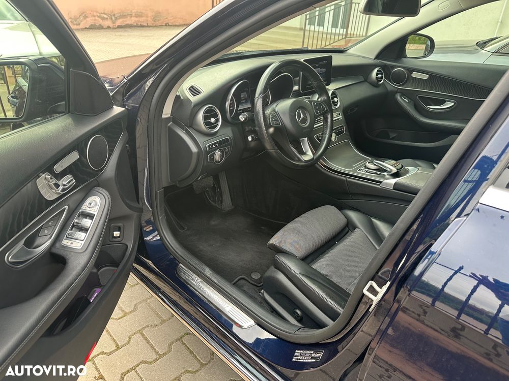 Mercedes-Benz C 220 CDI DPF (BlueEFFICIENCY) 7G-TRONIC Avantgarde - 6