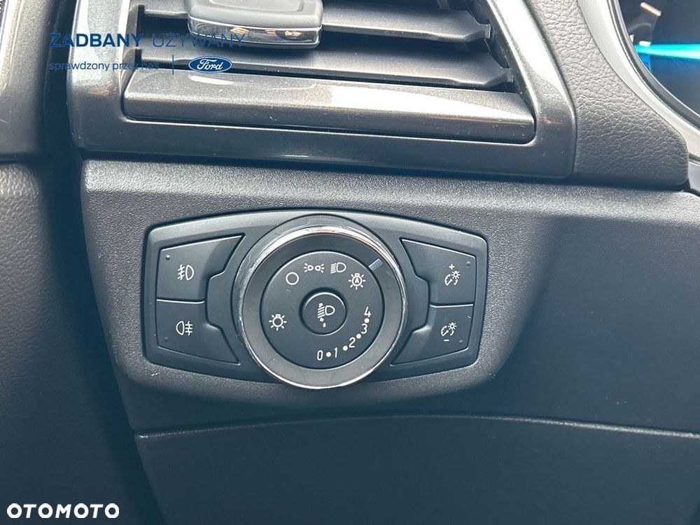 Ford Mondeo - 22