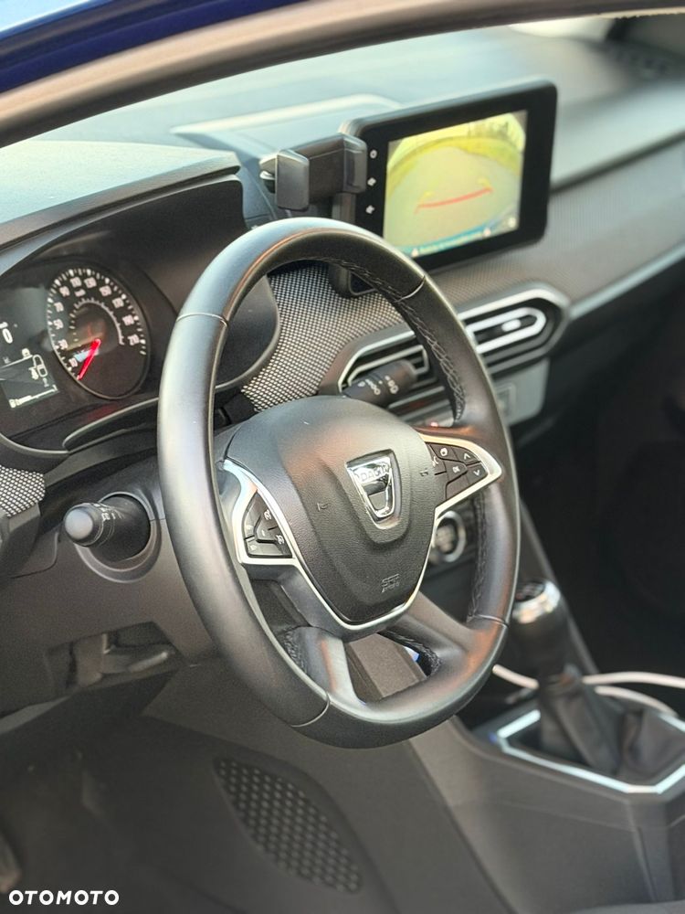 Dacia Sandero SCe 65 Essential - 8