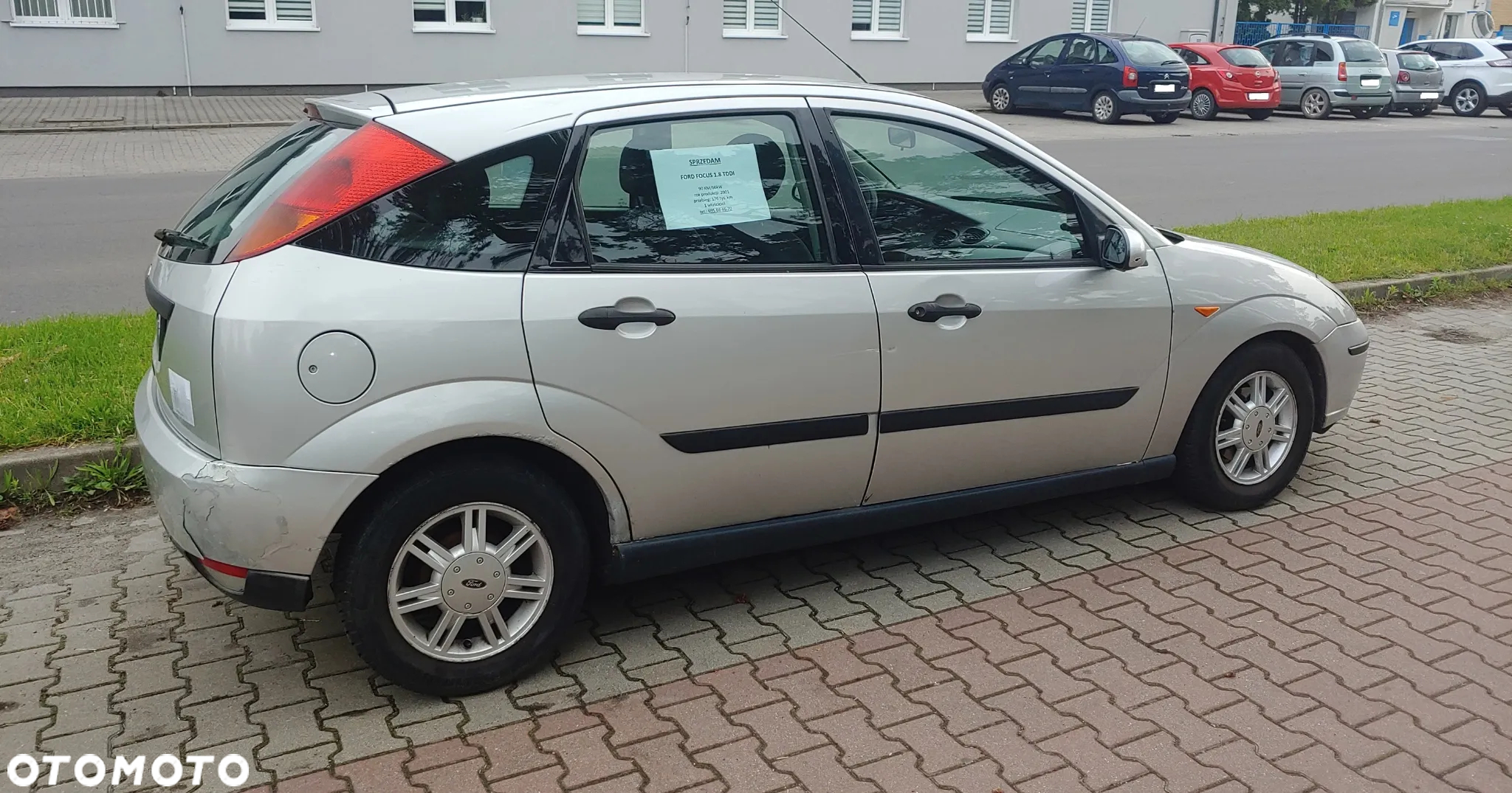 Ford Focus 1.8 TDDi Trend - 13