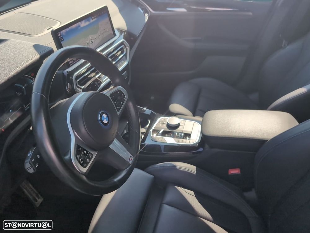 BMW iX3 M Sport Inspiring - 11