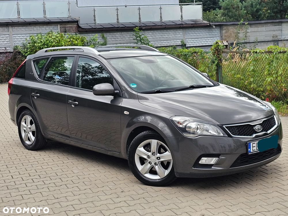 Kia Ceed 1.6 CRDi 115 Spirit - 3