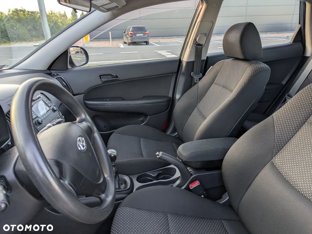 Hyundai i30 1.4 Comfort - 9