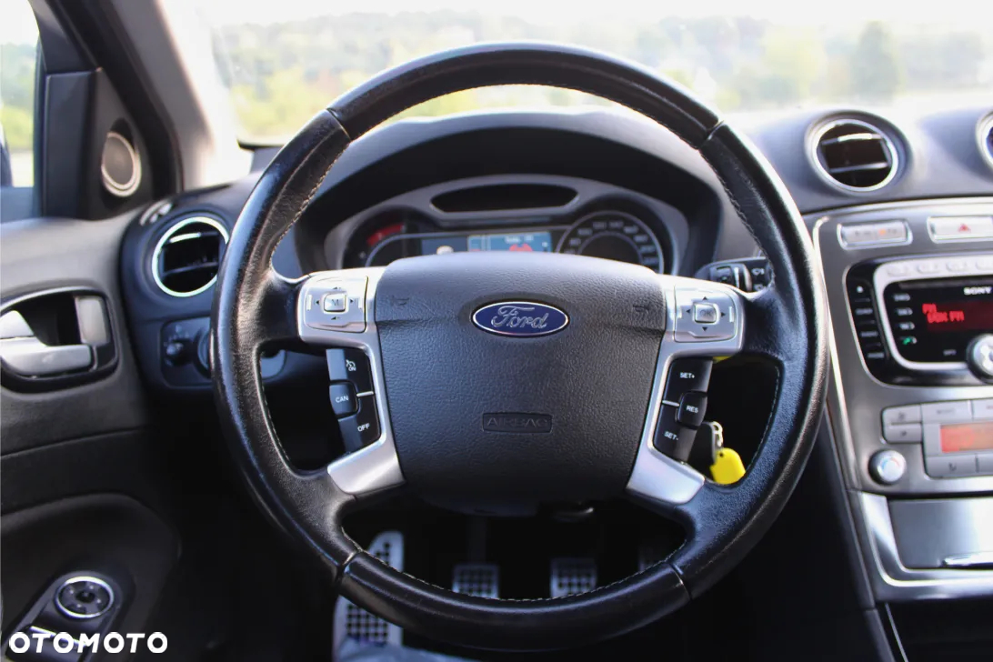 Ford Mondeo 2.0 TDCi Ambiente - 22