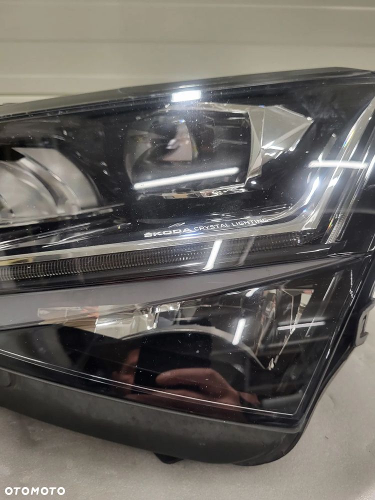 Skoda Superb III FULL LED PRZÓD STRONA LEWA 3V1941015D - 2