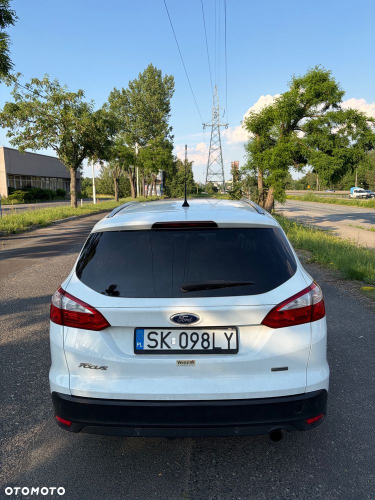Ford Focus 1.6 EcoBoost Titanium - 4
