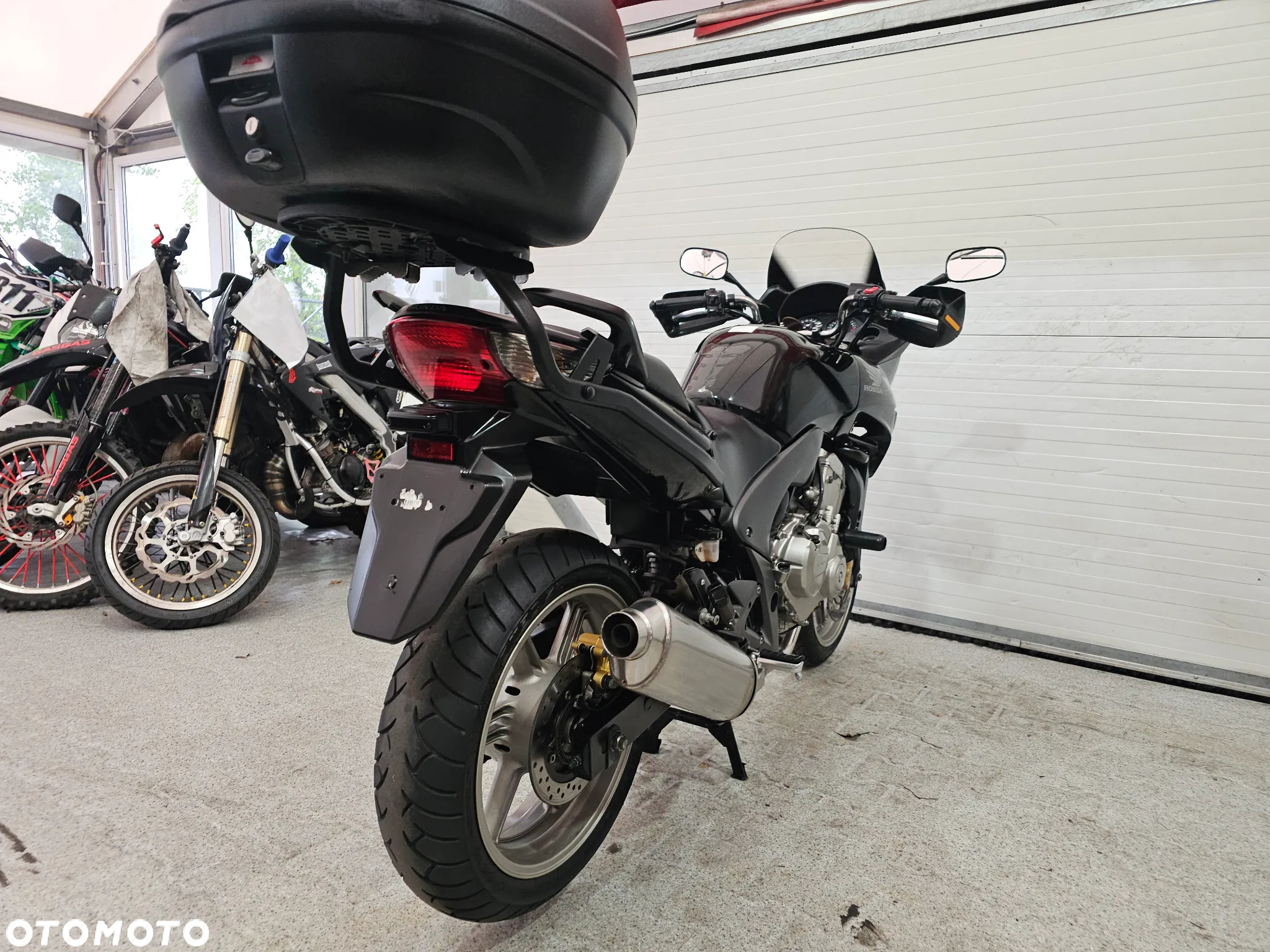 Honda CBF - 26